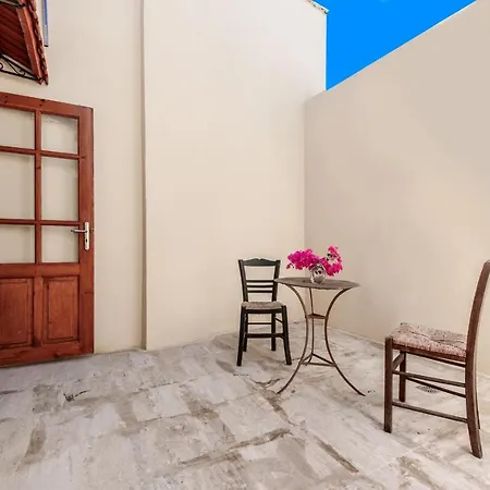 Architectural Gem, Irene Private Guest house Rethymno (Crete)
